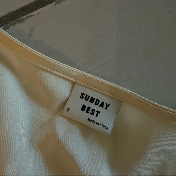 aritzia tatiana blouse NWT - Picture 3 of 6